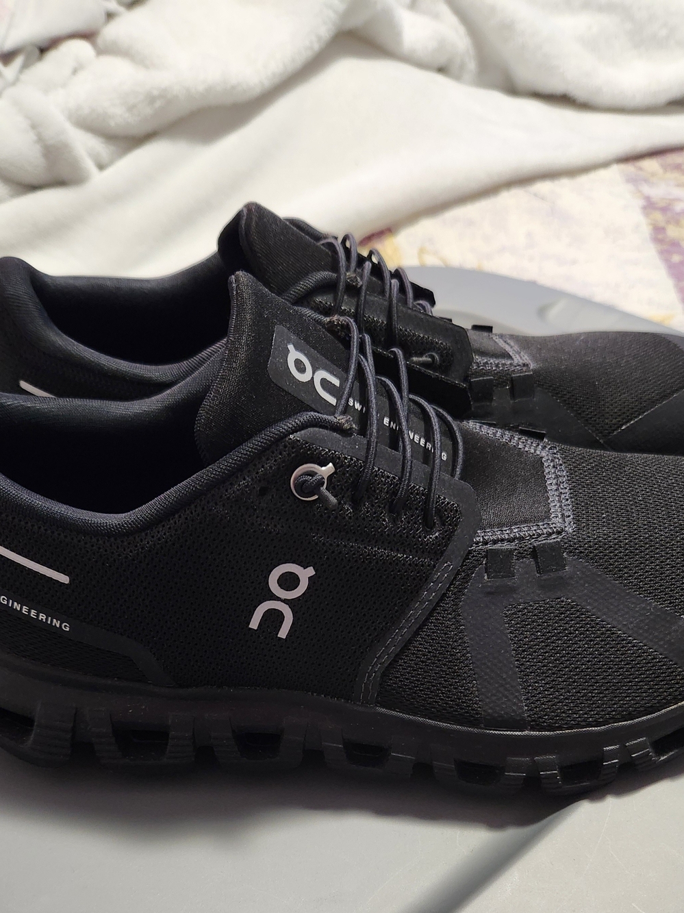 New...On Runnig Shoe In Black
